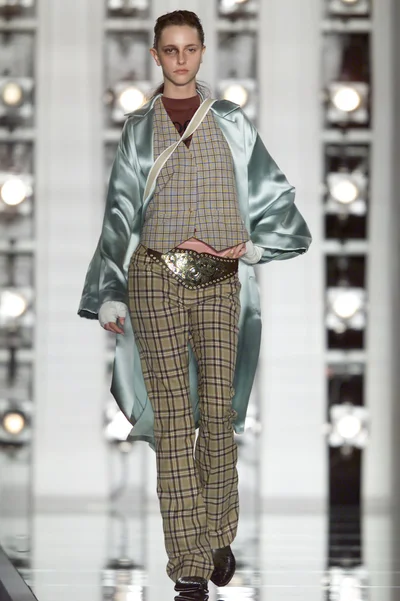 Look 32